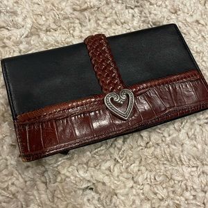 BRIGHTON LEATHER WALLET